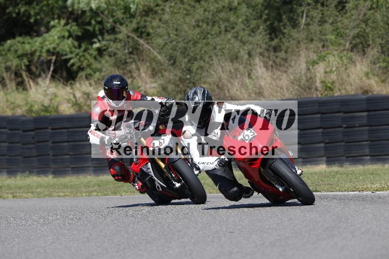 /Archiv-2025/49 26.08.2025 Cornu Master School ADR/rot-rouge/67